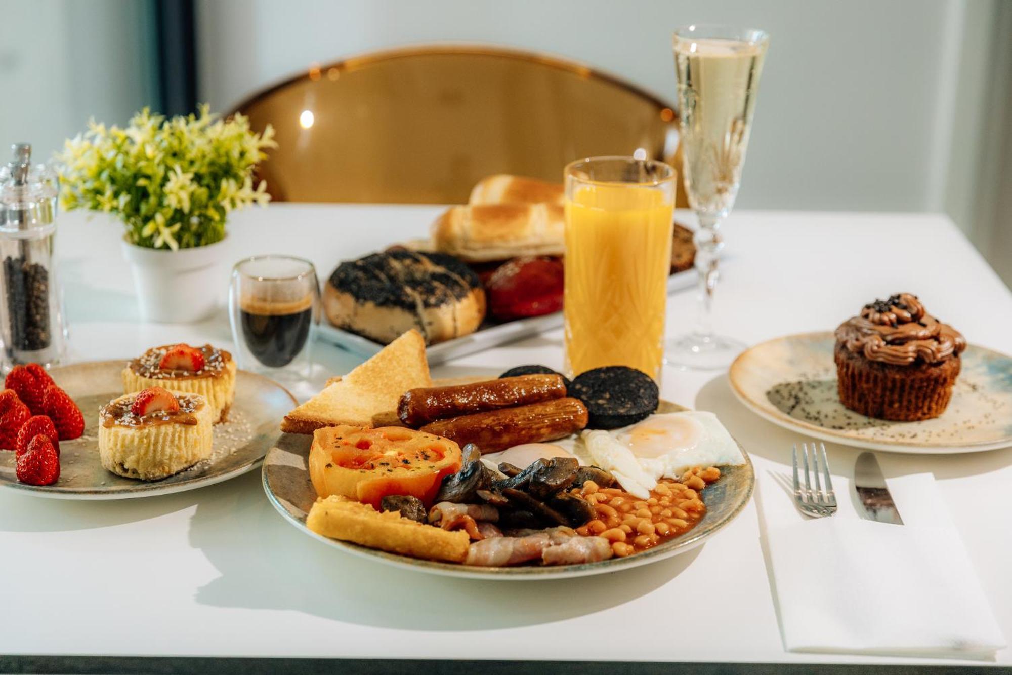 Regency Boutique Hotel Holiday Suites Paphos Luaran gambar